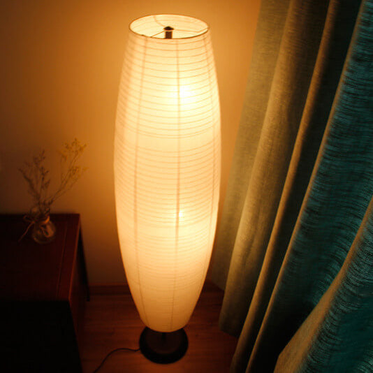 Moderne Stehlampe mit doppeltem Lampschirm – LumiTwins Designlampe 137 cm hoch | Karnz