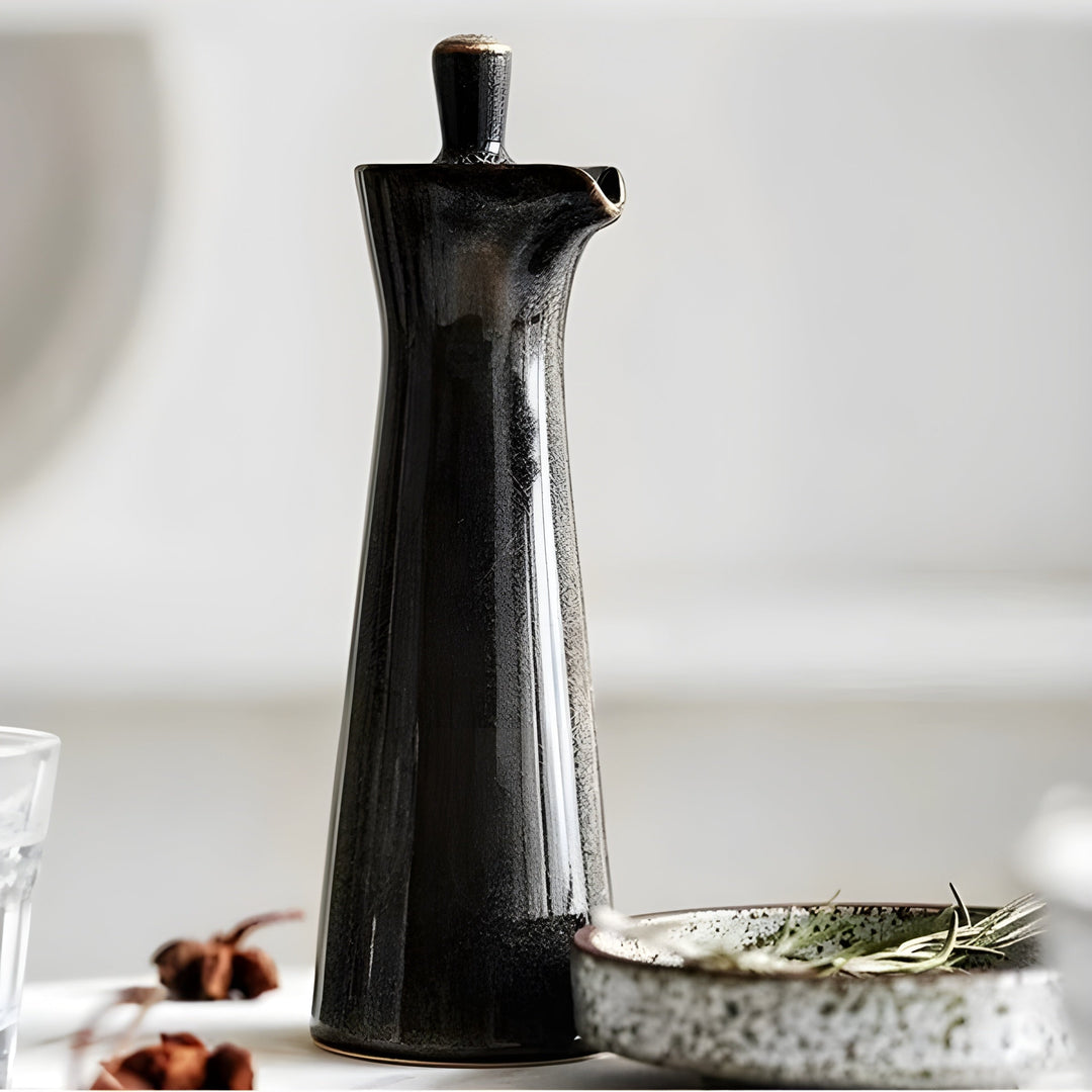 Öl- und Gewürzflasche aus Keramik – Stilvoll und aromaerhaltend | Perfekt für Küche und Esstisch | Karnz