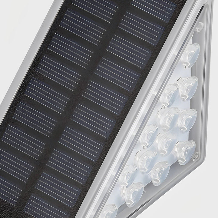 Dreieckige intelligente wasserdichte LED-Solar-Außenstufenbeleuchtung | Karnz