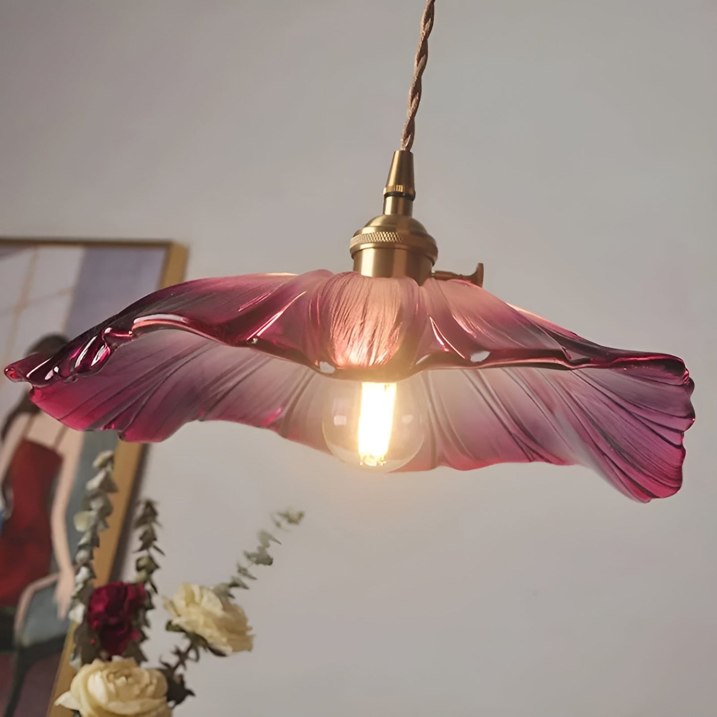 Hängeleuchte mit floralem Motiv – Warmes Licht & stilvolles Design | Für Ihr Zuhause | Karnz