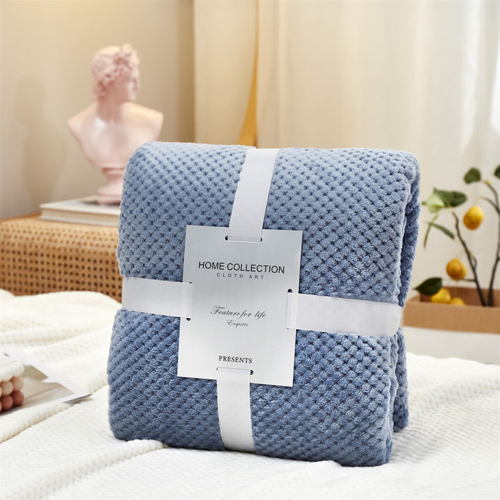Flauschige Flanell-Decke mit Waffelstruktur
