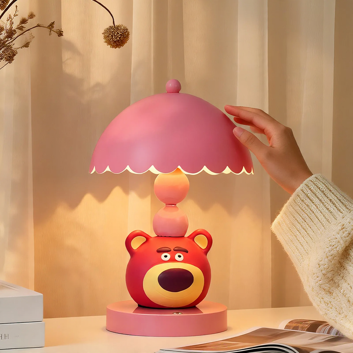 Süße Erdbeerbär-Tischlampe für Kinder