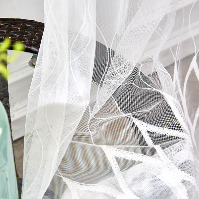 Transparente Spitzenvorhänge