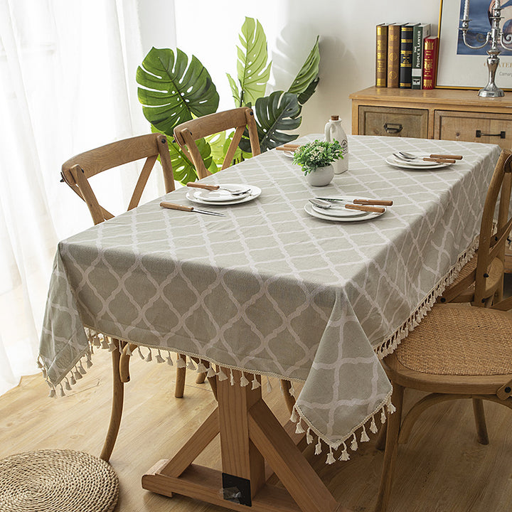 Elegante dekorative Tischdecke