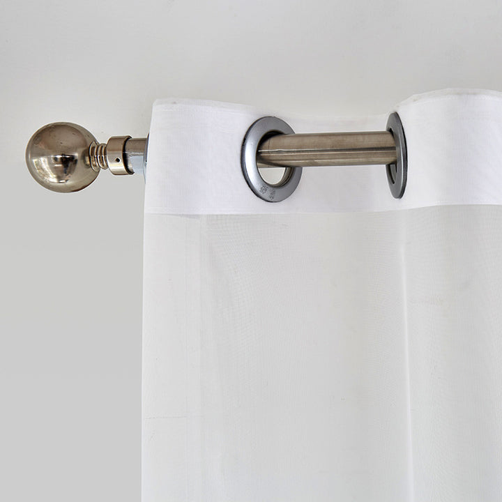 Transparenter Voile‑Vorhang mit besticktem Blattmotiv und Ösenaufhängung Karnz