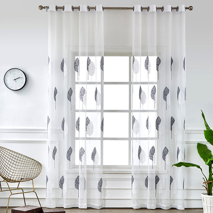 Transparenter Voile‑Vorhang mit besticktem Blattmotiv und Ösenaufhängung Karnz