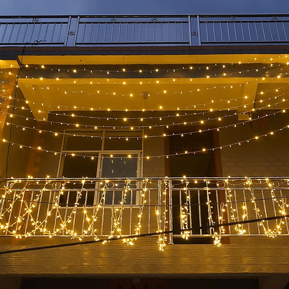 LED Lichtervorhang für Außen – Wasserdichte Lichterkette für Garten, Balkon und Terrasse | Karnz