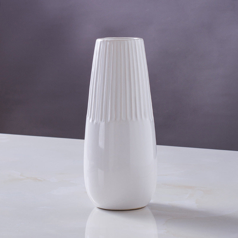Dekorative Keramikvase Karnz