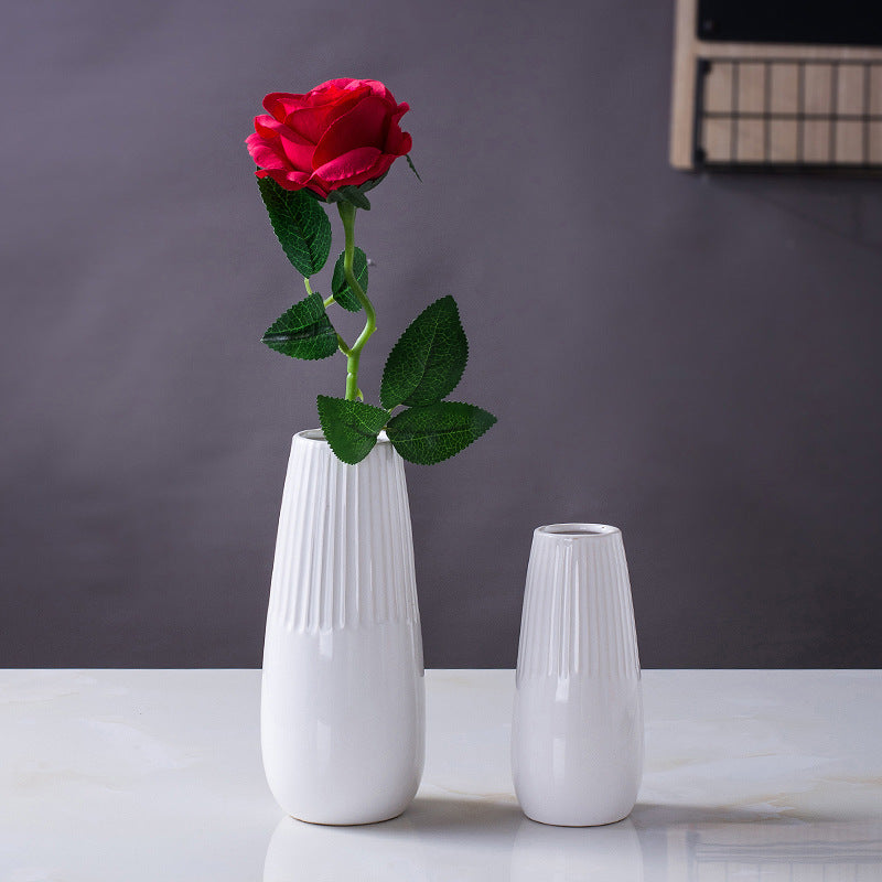 Dekorative Keramikvase Karnz