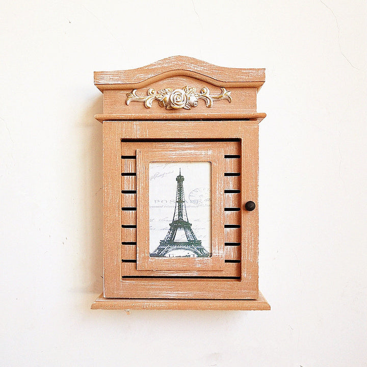 Vintage dekorativer Wandschrank