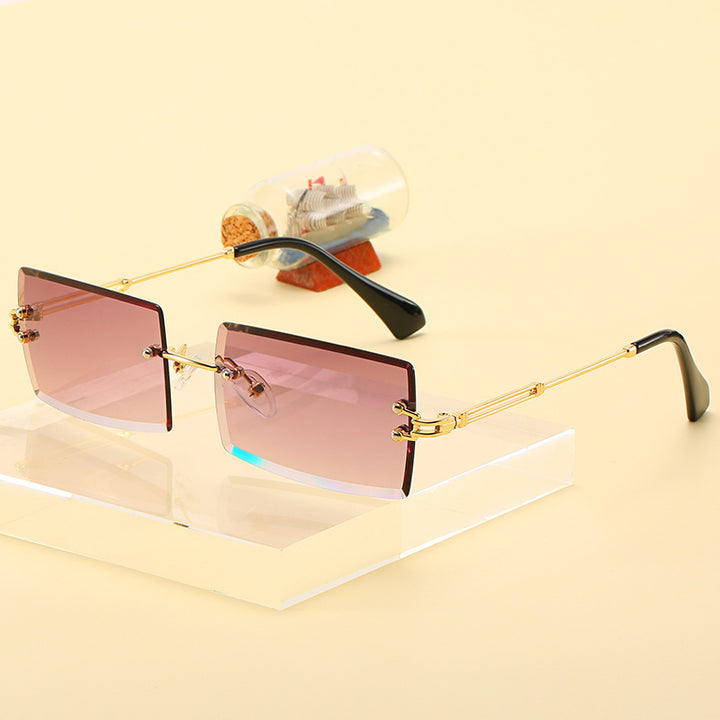 Moderne geometrische Rahmen-Sonnenbrille Karnz