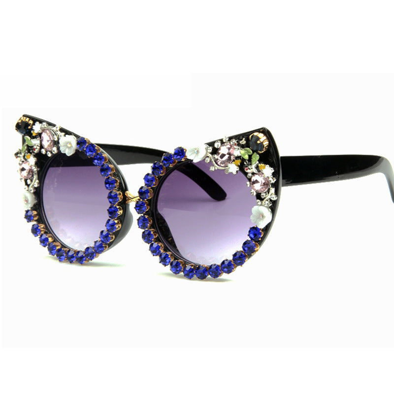 Damen Cat-Eye Sonnenbrille mit funkelnden Schmucksteinen Karnz