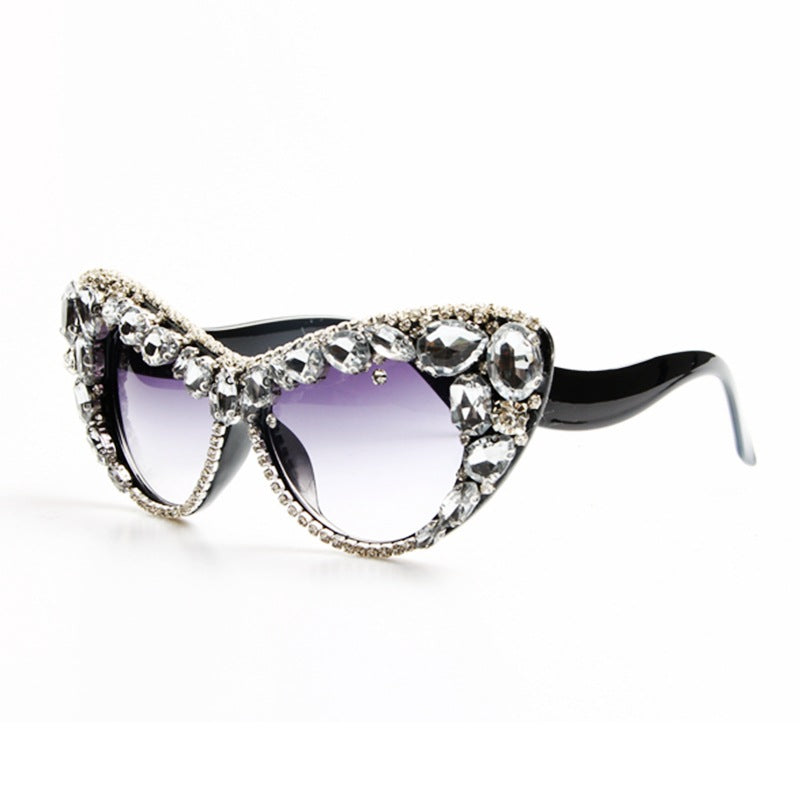 Damen Design-Sonnenbrille mit funkelndem Kristallbesatz Karnz