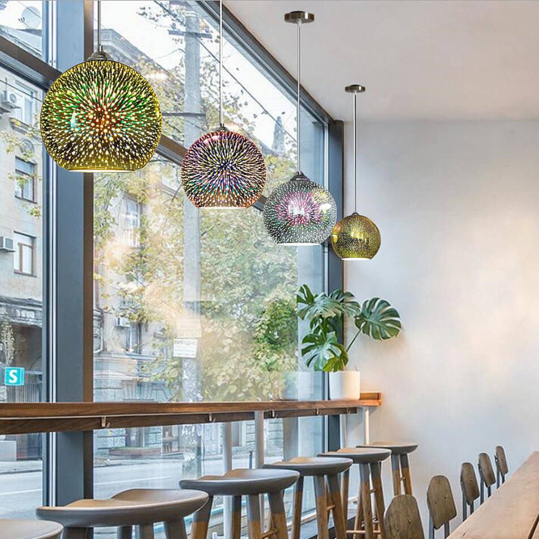 Moderne, kreative 3D-Pendelleuchte in Form eines farbenfrohen Feuerwerksglases mit einer Lichtquelle
