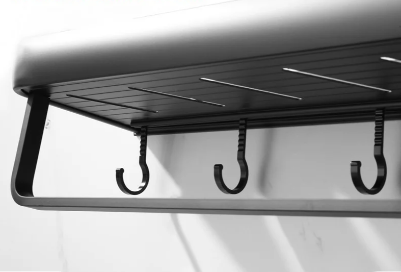 ALUMAX – Schwarzes Aluminium-Eckregal ohne Bohren Karnz