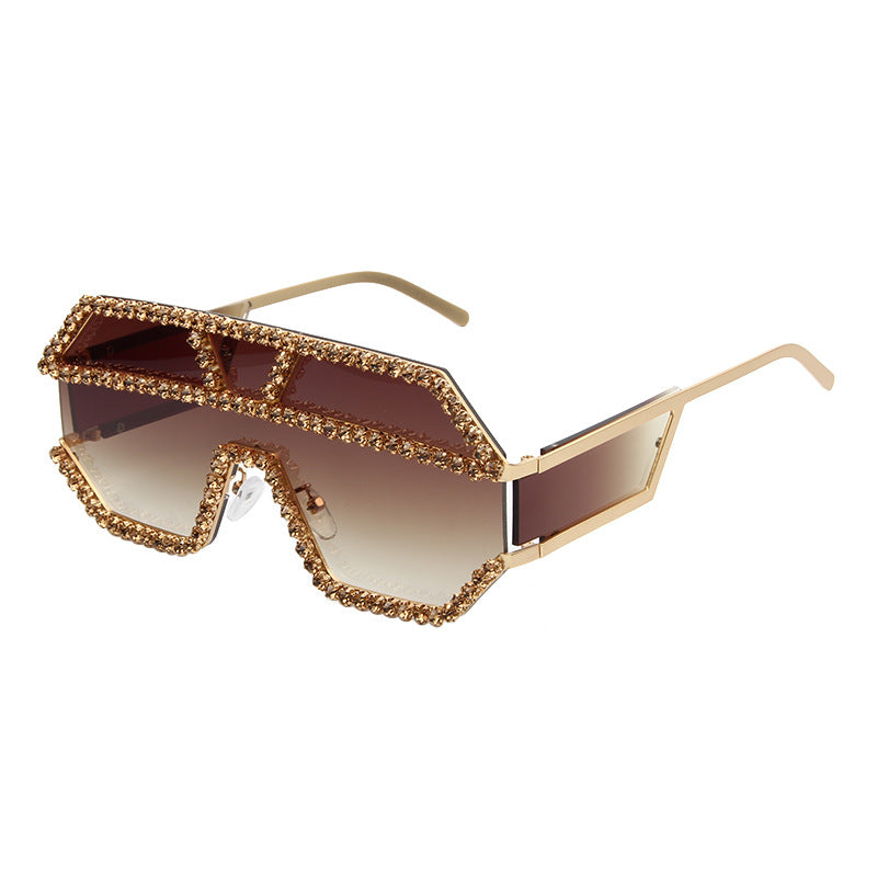 Damen stilvolle Sonnenbrille mit geometrischem Rahmen und Strassverzierung Karnz