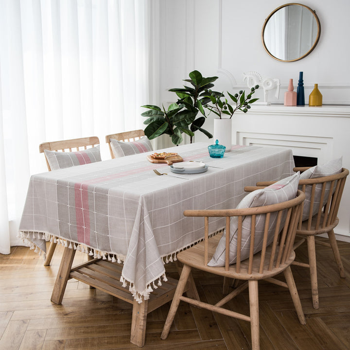 Minimalistische dekorative Tischdecke