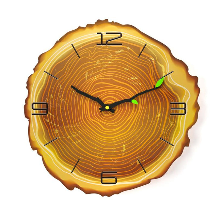 Wanduhr mit Jahresringen aus Holz