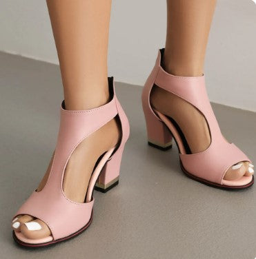 Orthopädische Ledersandalen mit Absatz