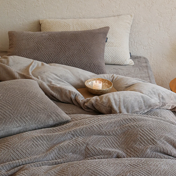 Milchfaser-Bettwäsche-Set, 4-teilig, Winter, strukturiert