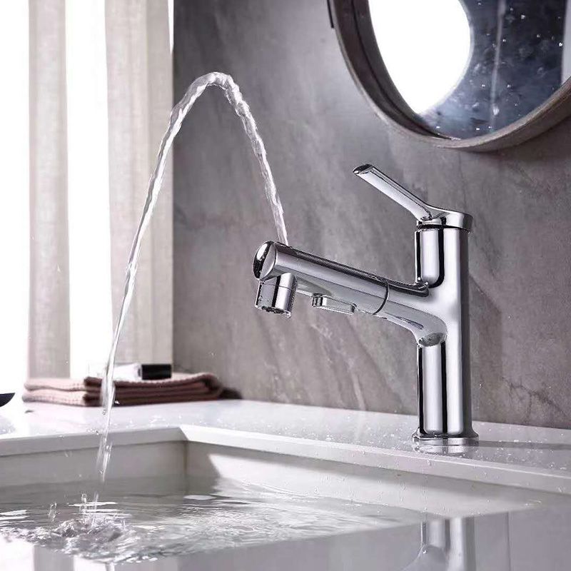 Zeitgenössischer Waschbecken Wasserhahn Plian Niedriger Bogen Drei-Loch Badewasserhahn