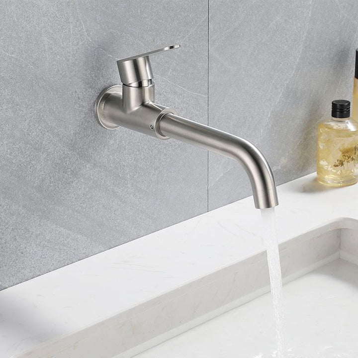 Moderner Stil Wandmontierter Einhebelmischbatterie Wasserhahn für das Badezimmer