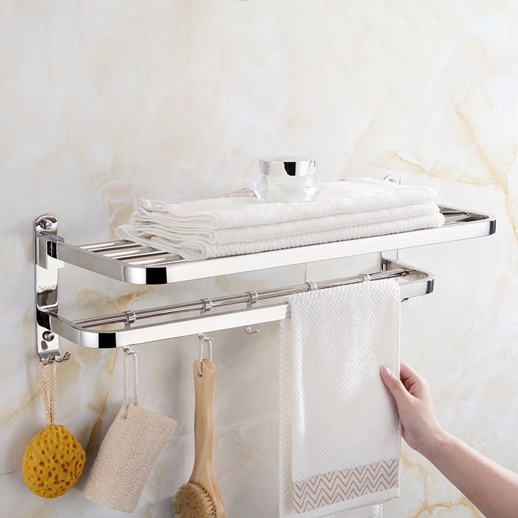 Zeitgenössisches Badezimmer-Accessoire-Set aus verchromtem Edelstahl mit Bademantelhaken/Handtuchstange