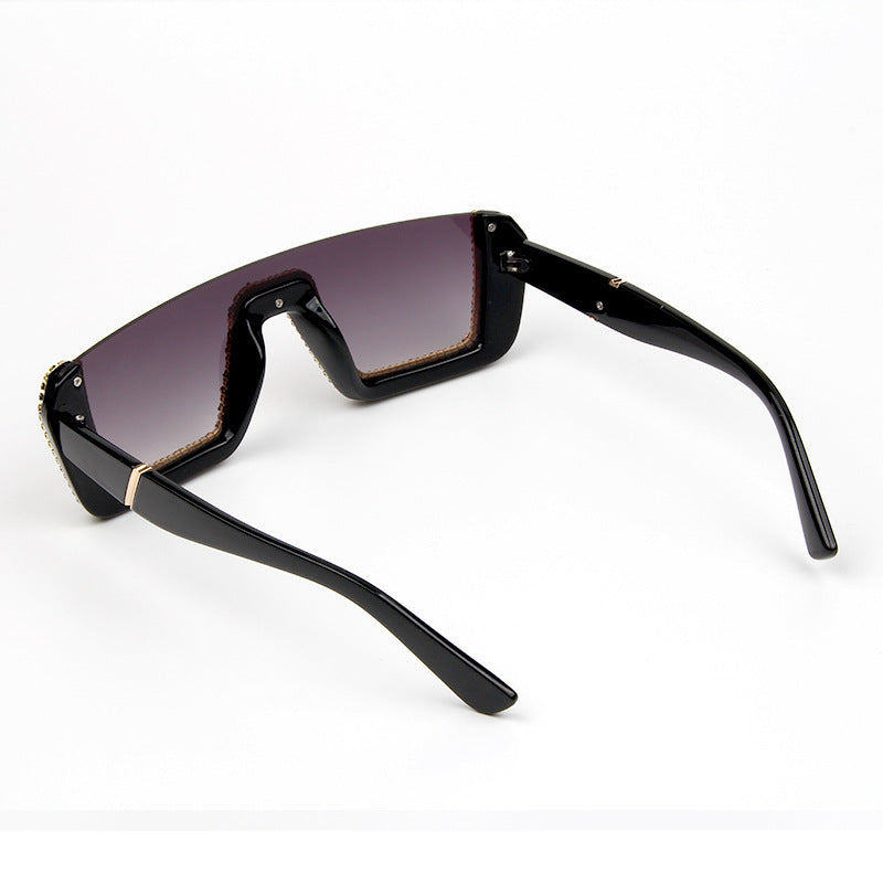 Damen elegante Glitzer-Sonnenbrille mit markantem Rahmen Karnz