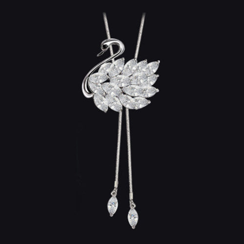 Elegante svan-inspirierte Anhängerkette Karnz