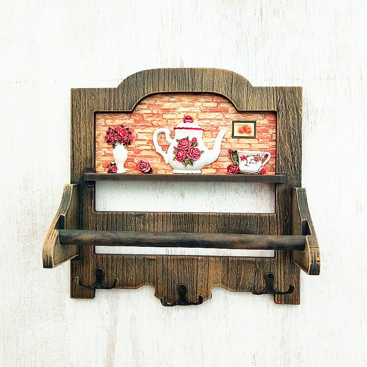 Rustikale Holzwandregal mit Haken