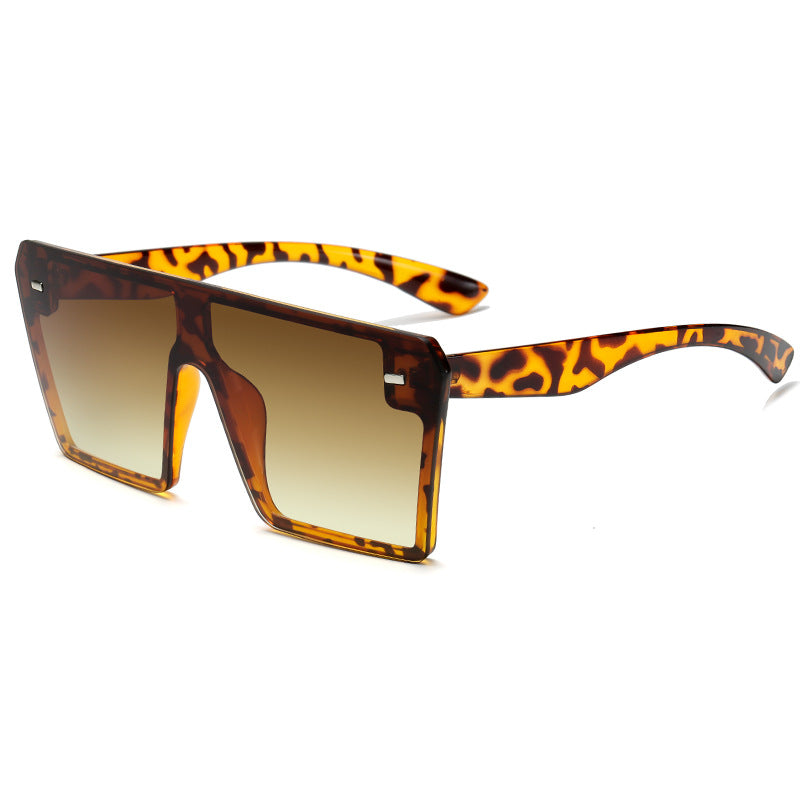 Damen Oversized Sonnenbrille im futuristischen Design Karnz