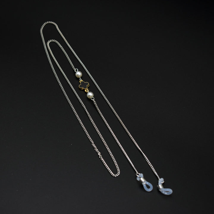 Elegante geschichtete Brillen Kette Karnz