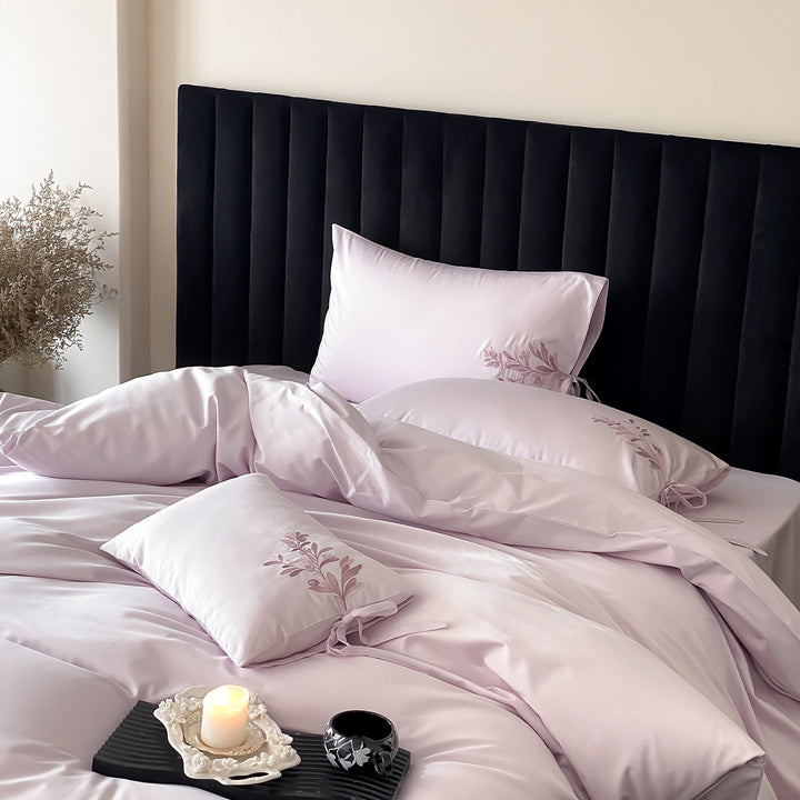 Bestickte Baumwoll-Bettwäsche mit Blumenmotiv