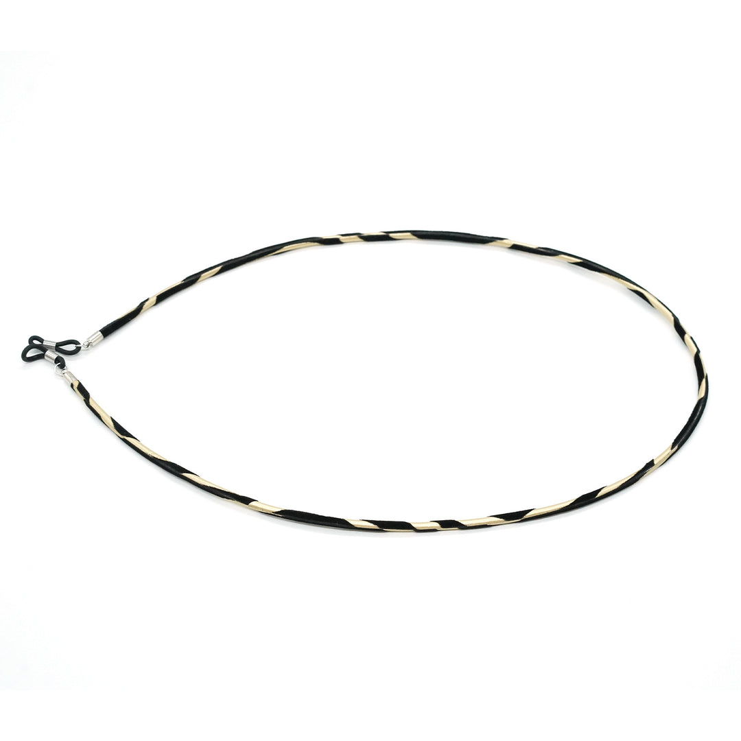 Stilvolle Brillenhalteschlaufe Karnz
