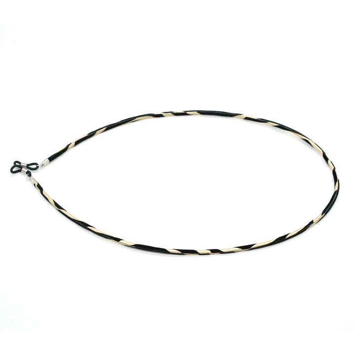 Stilvolle Brillenhalteschlaufe Karnz