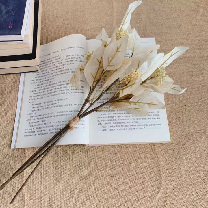 Dekoratives Botanisches Blatt Bouquet