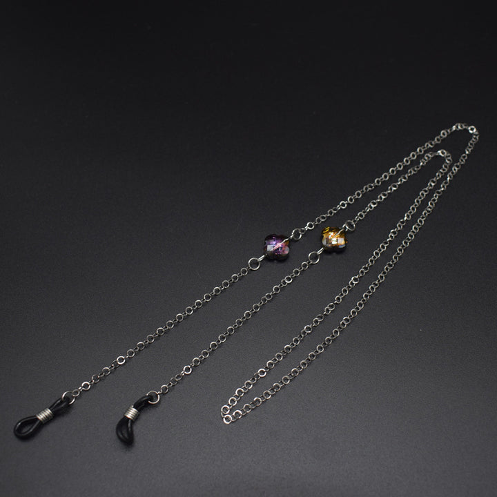 Elegante Brillenkette mit Akzent aus Edelsteinen Karnz