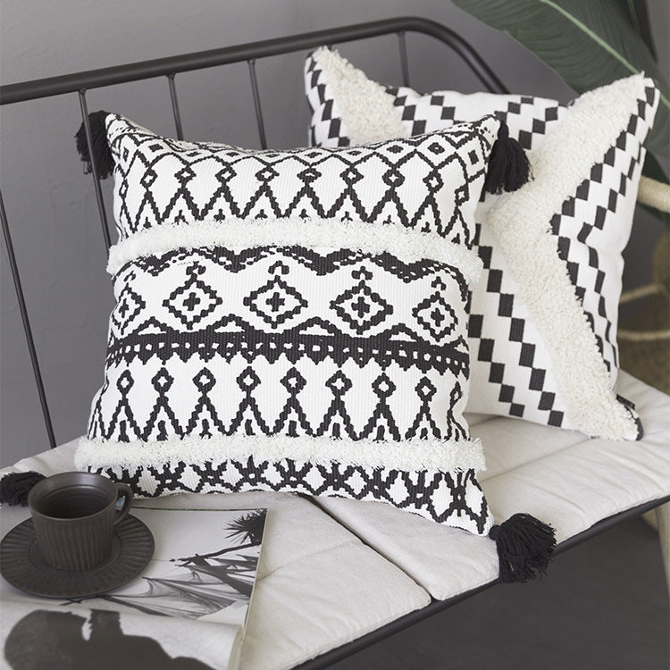 Rechteckiges Boho-Lendenkissen mit Jacquard‑Webung, Fransenstreifen und Eckquasten Karnz