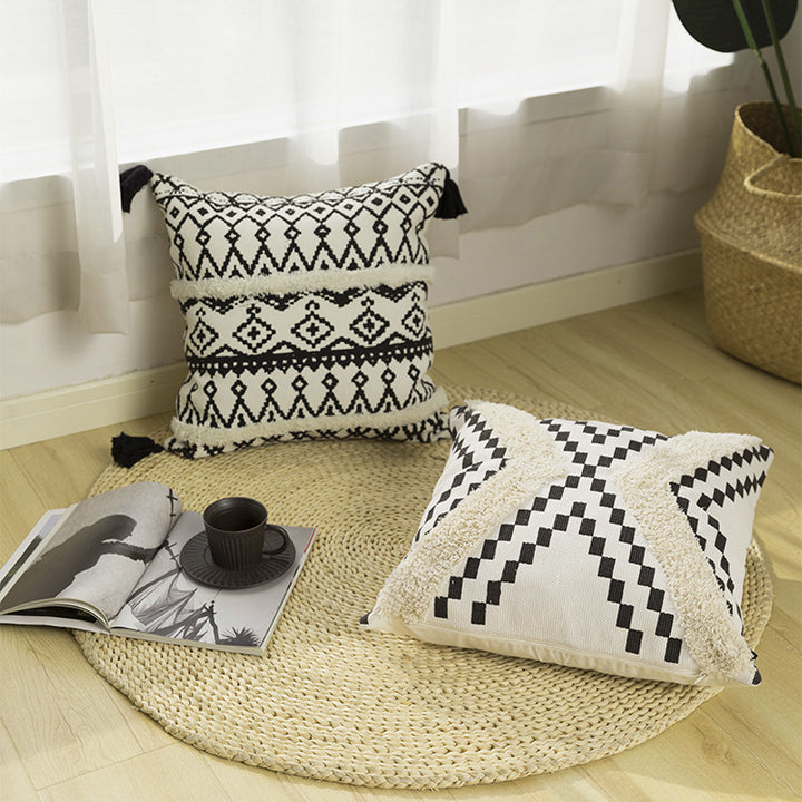 Rechteckiges Boho-Lendenkissen mit Jacquard‑Webung, Fransenstreifen und Eckquasten Karnz