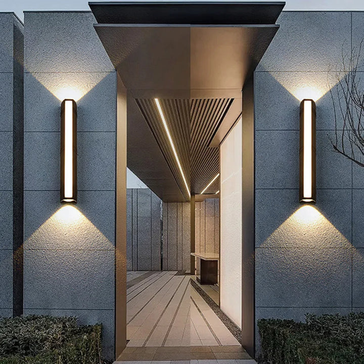 Wasserdichte LED-Wandlampe für Außenbereiche - GlowGuard, energieeffizient und wetterbeständig, ideal für Terrasse und Garten | Karnz
