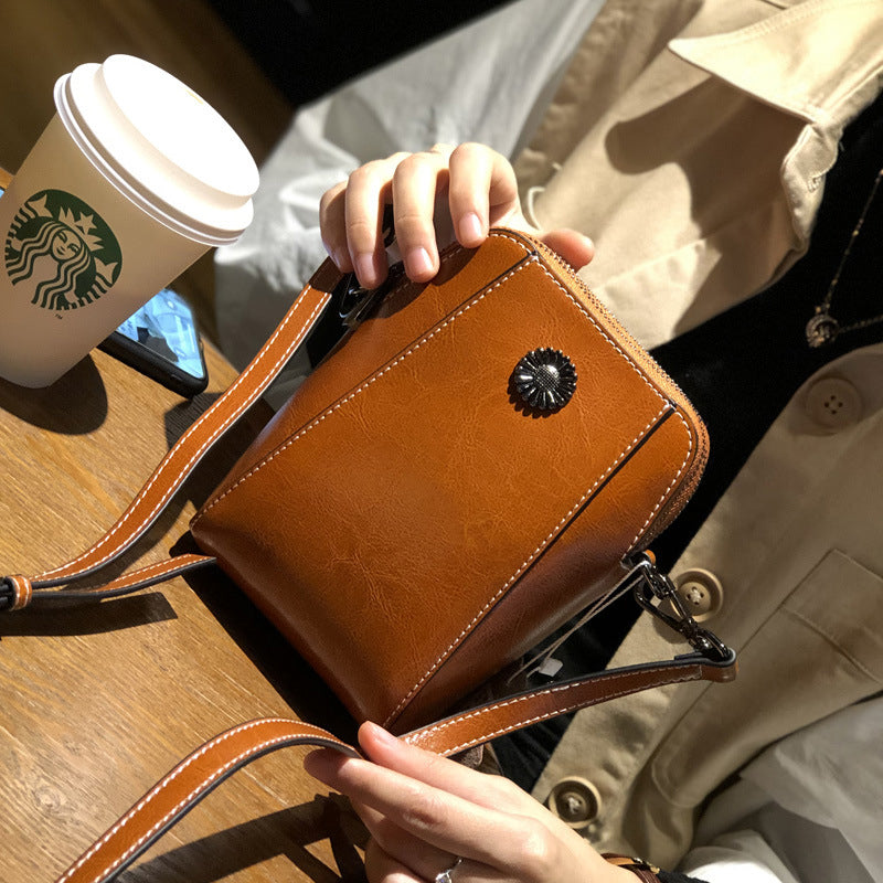 Handytasche aus weichem Leder für Damen