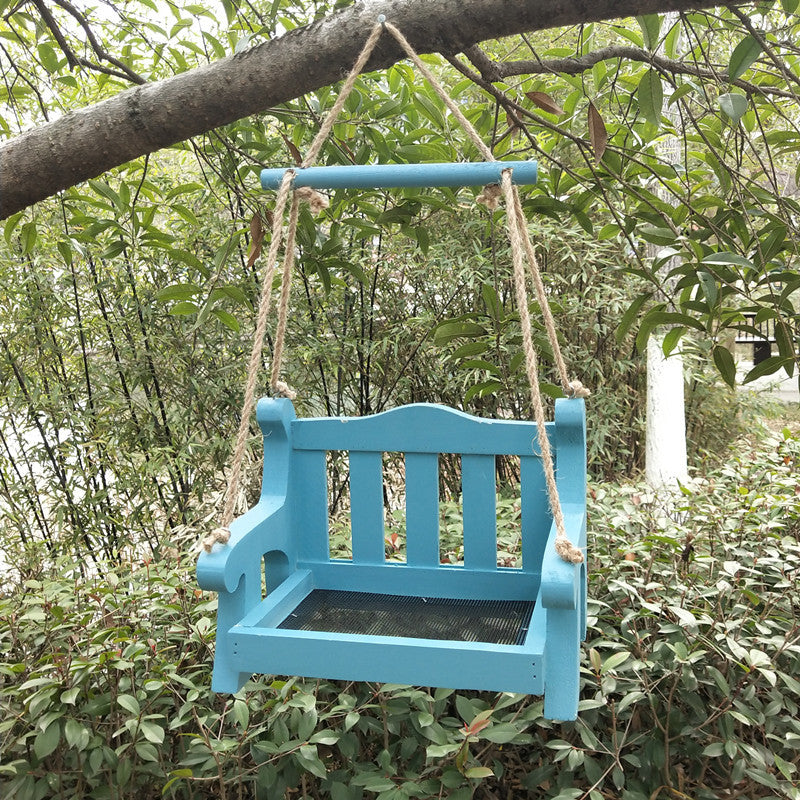 Automatisches Vogelhaus aus Kiefernholz zum Aufhängen