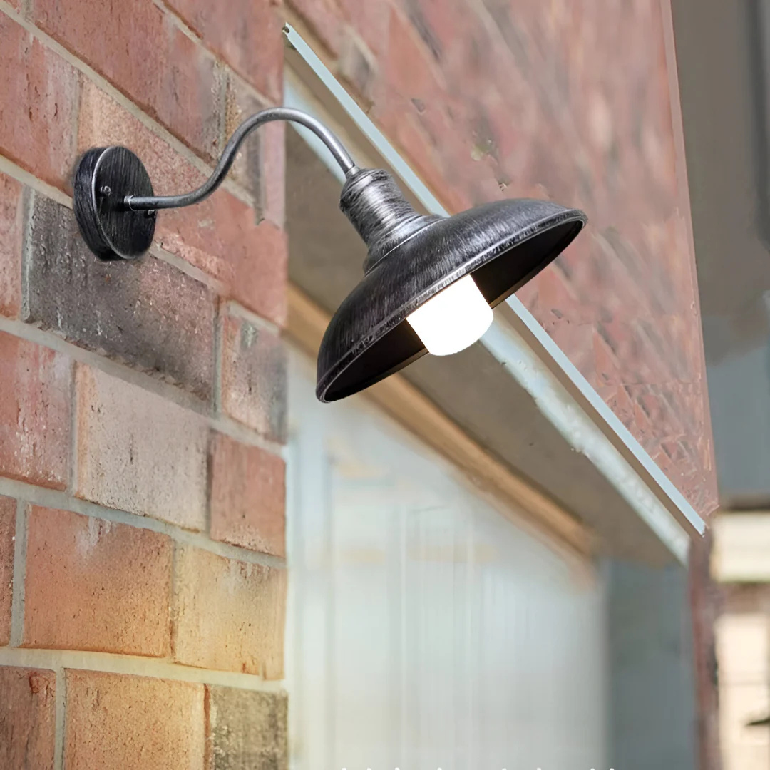 Karnz | Antikmessing IP65 wasserdichte Außenwandleuchte