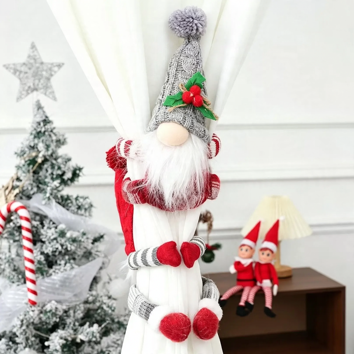 Weihnachtlicher Wichtel-Vorhanghalter aus Strick