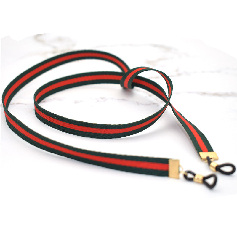Verstellbarer Brillenhalter Karnz