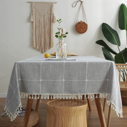 Stylische dekorative Tischdecke