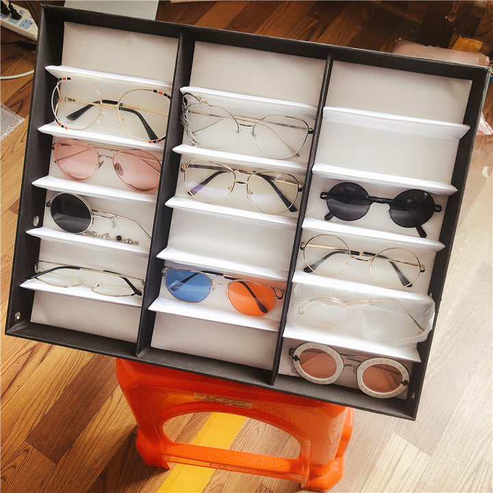 Stylischer Brillen Organizer Karnz
