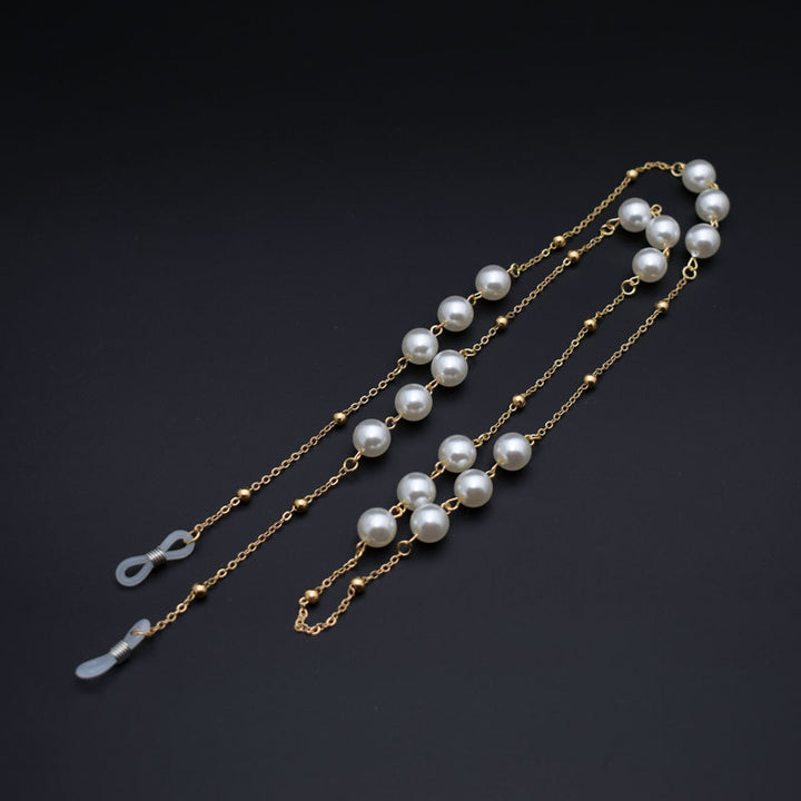 Eleganter Perlenkette Brillenhalter Karnz