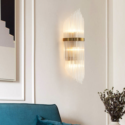Elegante Kristall-Wandlampe mit kunstvollem Design