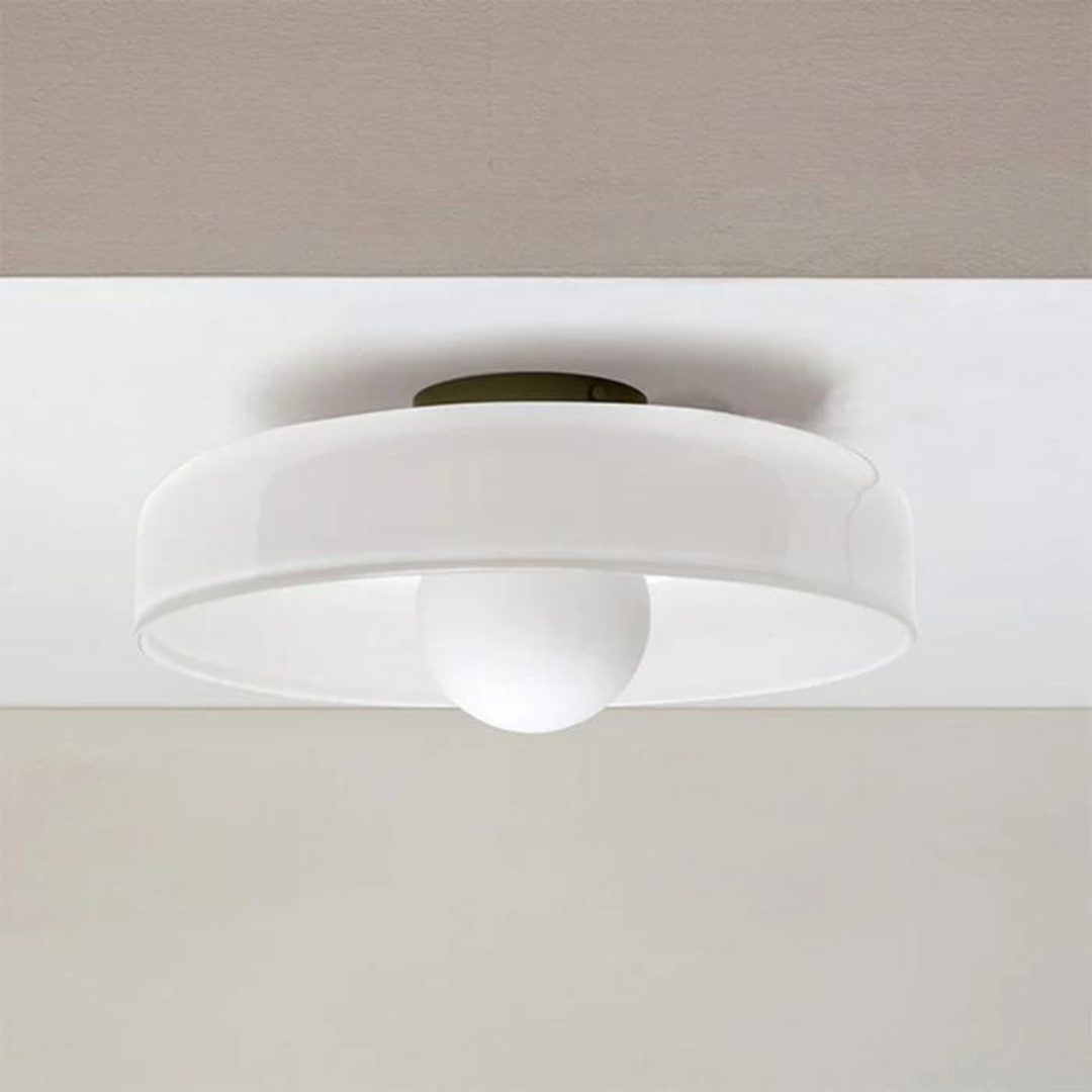 Runde Deckenlampe mit stilvoller Funktionalität - LumiSphere | Karnz